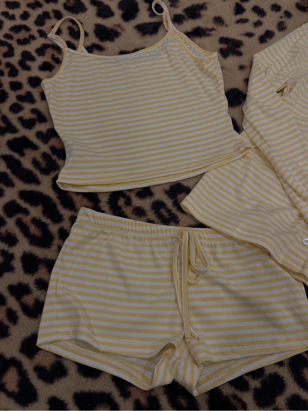 Striped Yellow & White Women’s 3-Piece Set - Picture 5 of 5